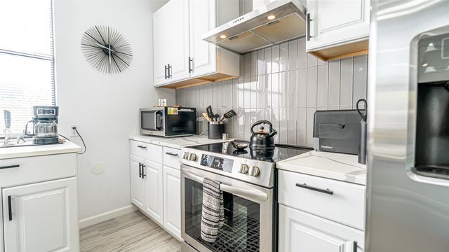 3615 Durango Trail, Granbury, TX 76048