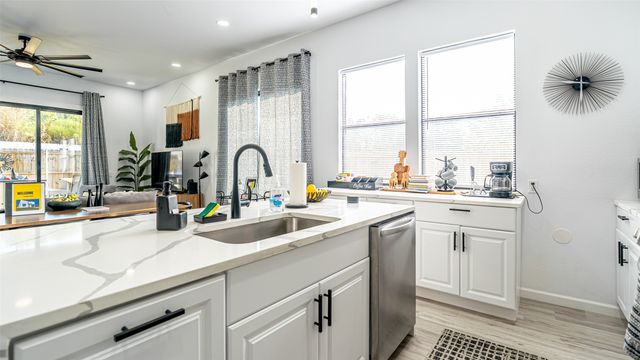 3615 Durango Trail, Granbury, TX 76048