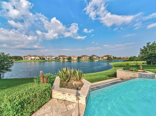 14 Ivy Bend Lane, Sugar Land, TX 77479