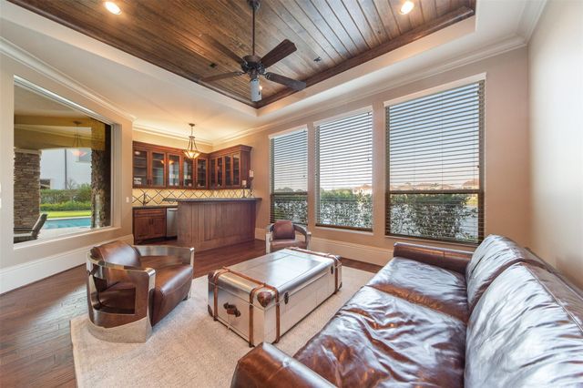 14 Ivy Bend Lane, Sugar Land, TX 77479