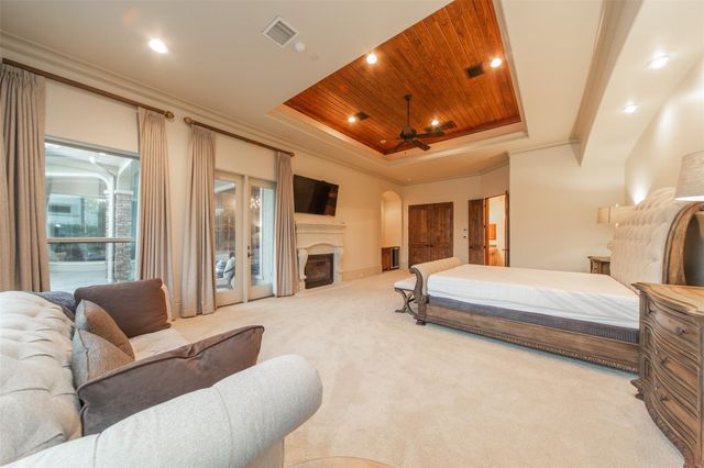 14 Ivy Bend Lane, Sugar Land, TX 77479