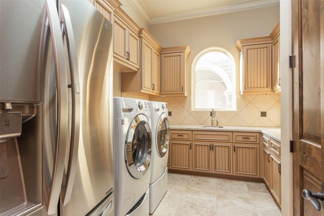 14 Ivy Bend Lane, Sugar Land, TX 77479