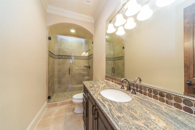 14 Ivy Bend Lane, Sugar Land, TX 77479