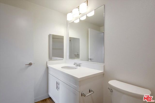 12655 Bluff Creek Drive 304, Los Angeles, CA 90094