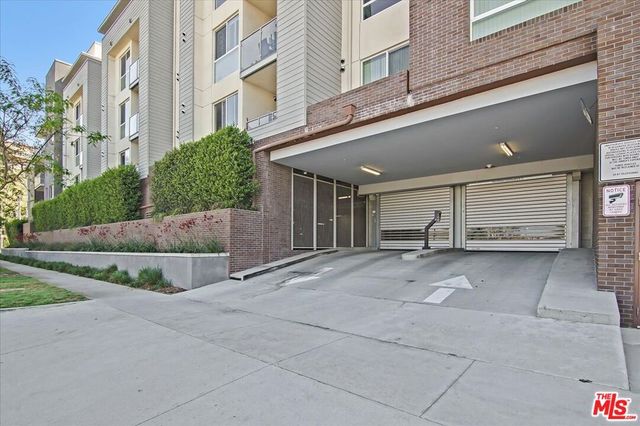 12655 Bluff Creek Drive 304, Los Angeles, CA 90094