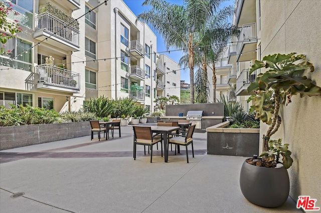 12655 Bluff Creek Drive 304, Los Angeles, CA 90094