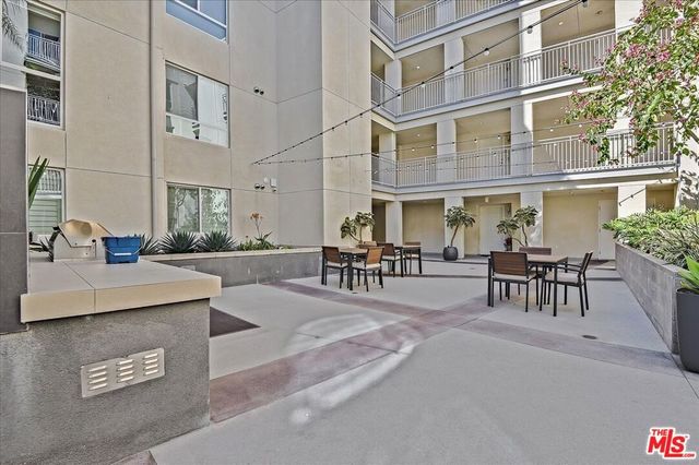 12655 Bluff Creek Drive 304, Los Angeles, CA 90094
