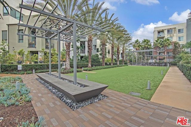 12655 Bluff Creek Drive 304, Los Angeles, CA 90094