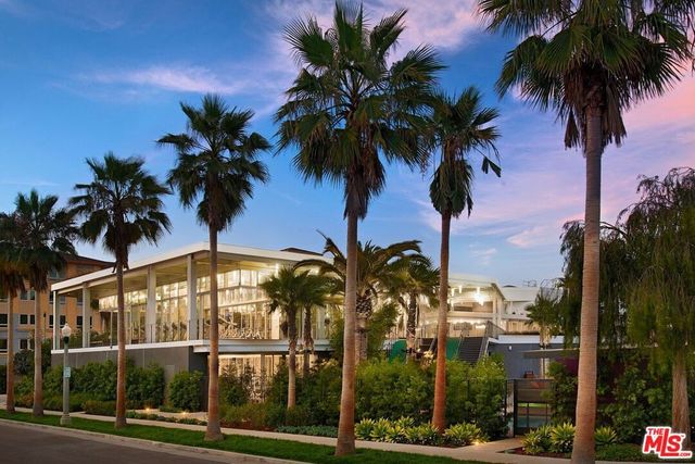 12655 Bluff Creek Drive 304, Los Angeles, CA 90094