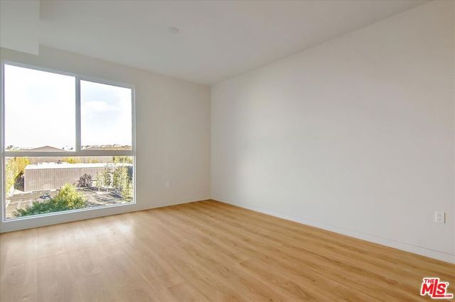 12655 Bluff Creek Drive 304, Los Angeles, CA 90094
