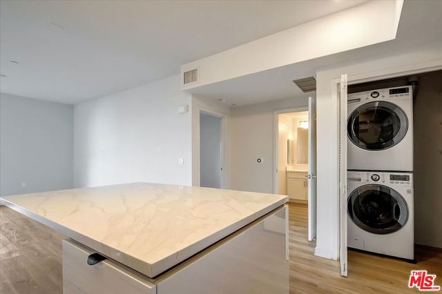 12655 Bluff Creek Drive 304, Los Angeles, CA 90094
