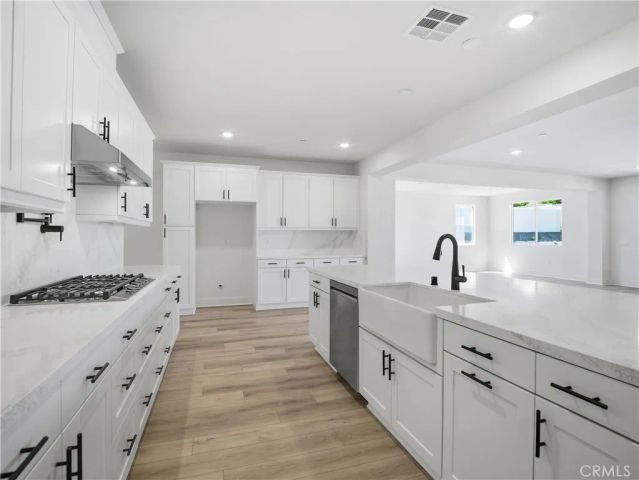 6113 Saddlehorn Lane, Jurupa Valley, CA 92509
