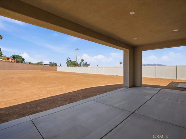 6113 Saddlehorn Lane, Jurupa Valley, CA 92509