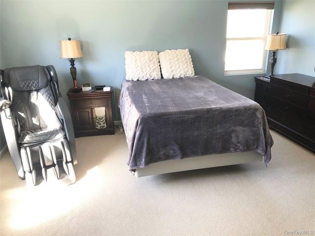 10 Debron Court, Centereach, NY 11720