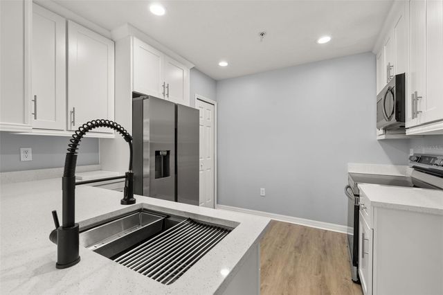 855 BLUE SAGE STREET 302, Celebration, FL 34747