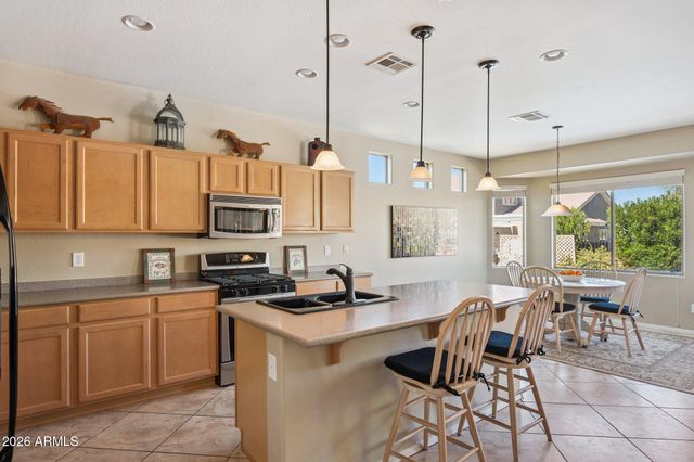 11264 E SHERIDAN Avenue, Mesa, AZ 85212