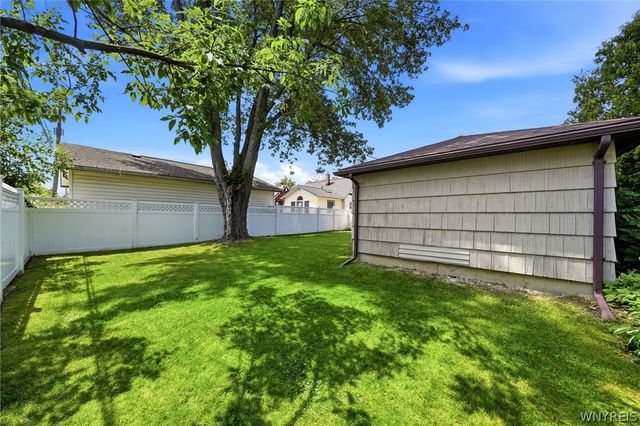 283 Wilmington Avenue, Tonawanda, NY 14150