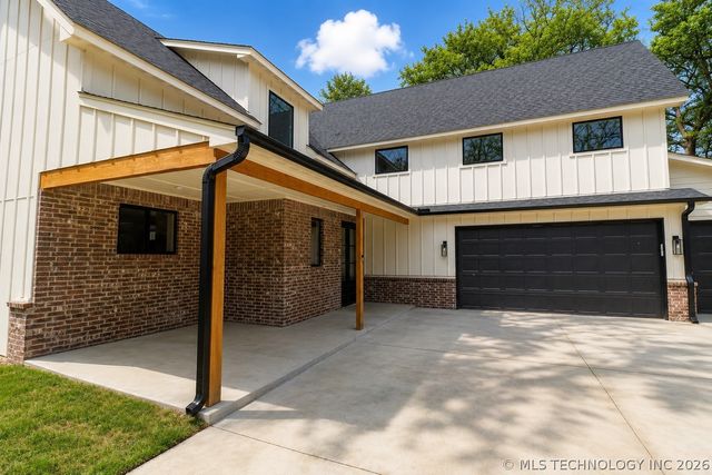 1000 S Moccasin Place, Sapulpa, OK 74066
