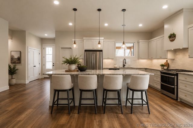 1000 S Moccasin Place, Sapulpa, OK 74066