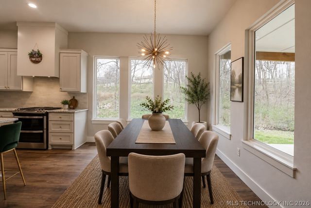 1000 S Moccasin Place, Sapulpa, OK 74066