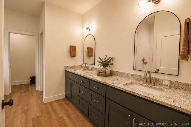 1000 S Moccasin Place, Sapulpa, OK 74066