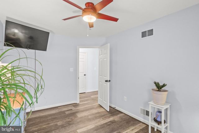 3776 LONDON BRIDGE RD, Sykesville, MD 21784