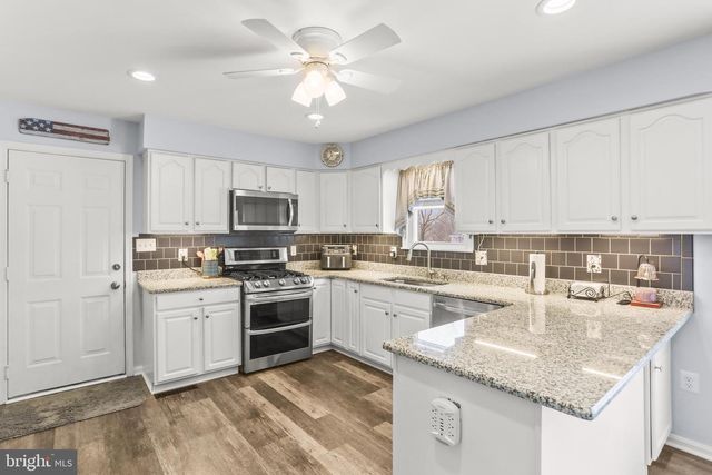 3776 LONDON BRIDGE RD, Sykesville, MD 21784