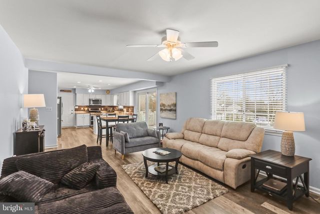 3776 LONDON BRIDGE RD, Sykesville, MD 21784