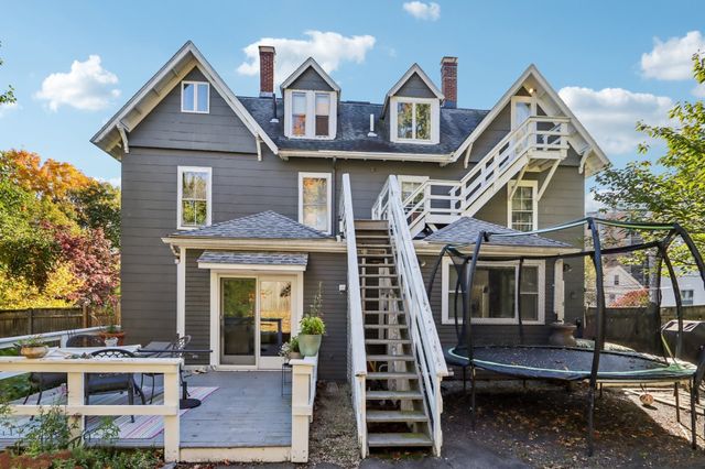 20 Russell Ter 3, Arlington, MA 02474