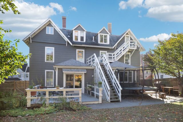20 Russell Ter 3, Arlington, MA 02474