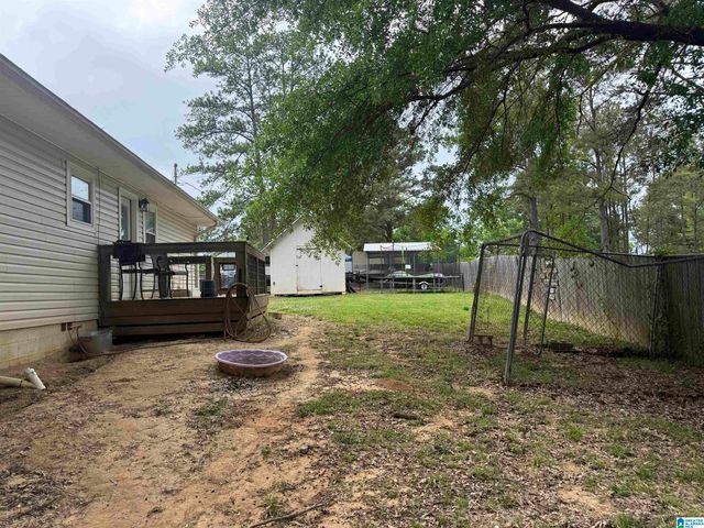 909 BUDDY VINES CAMP ROAD, Bessemer, AL 35023