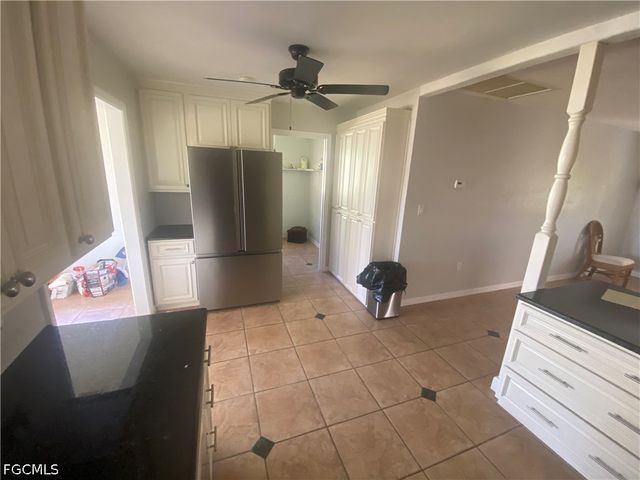 2143 W Tobago CIR, Fort Myers, FL 33905