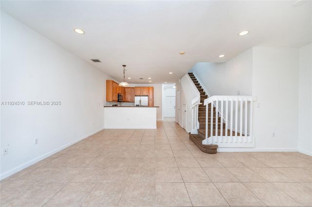 3105 NW 25th Terrace 3105, Oakland Park, FL 33309