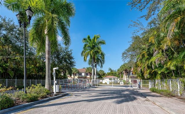 3105 NW 25th Terrace 3105, Oakland Park, FL 33309