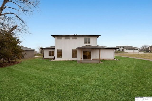 1649 E Ridge Way, Ashland, NE 68003