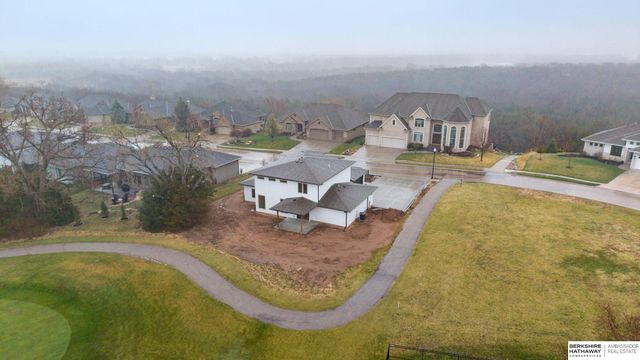 1649 E Ridge Way, Ashland, NE 68003