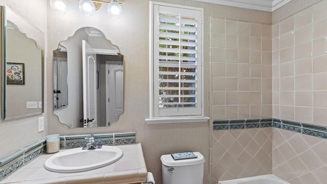 1050 Belmont Ln, Tracy, CA 95377