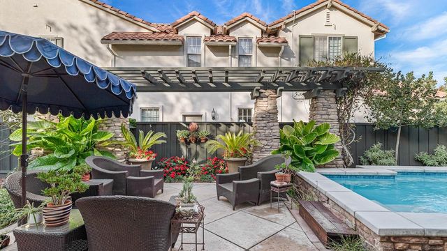 1050 Belmont Ln, Tracy, CA 95377