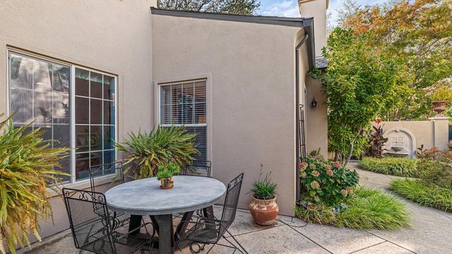 1050 Belmont Ln, Tracy, CA 95377