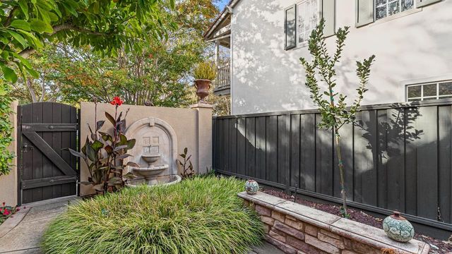 1050 Belmont Ln, Tracy, CA 95377