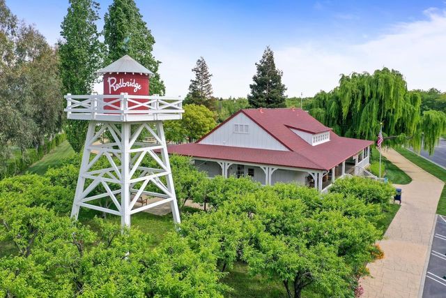 1050 Belmont Ln, Tracy, CA 95377