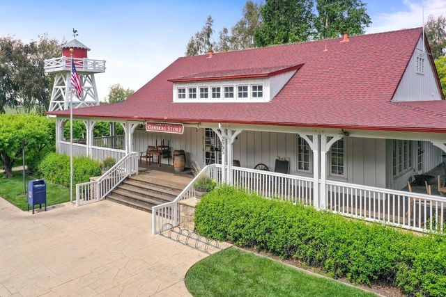 1050 Belmont Ln, Tracy, CA 95377