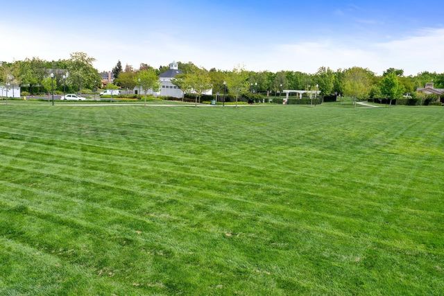 1050 Belmont Ln, Tracy, CA 95377