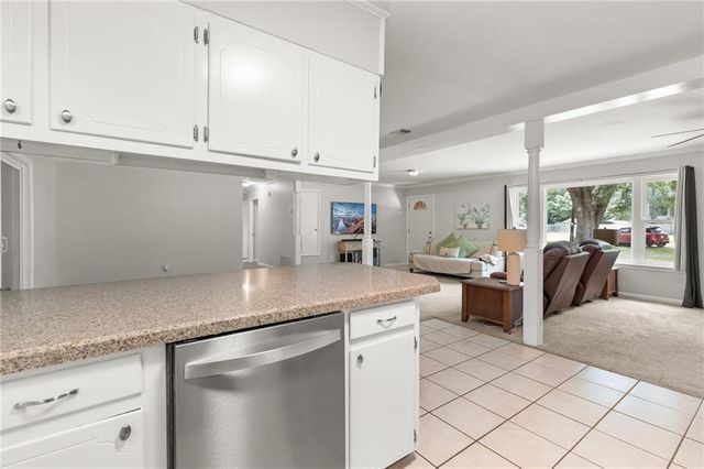 49 Plateau Avenue W, Satsuma, AL 36572