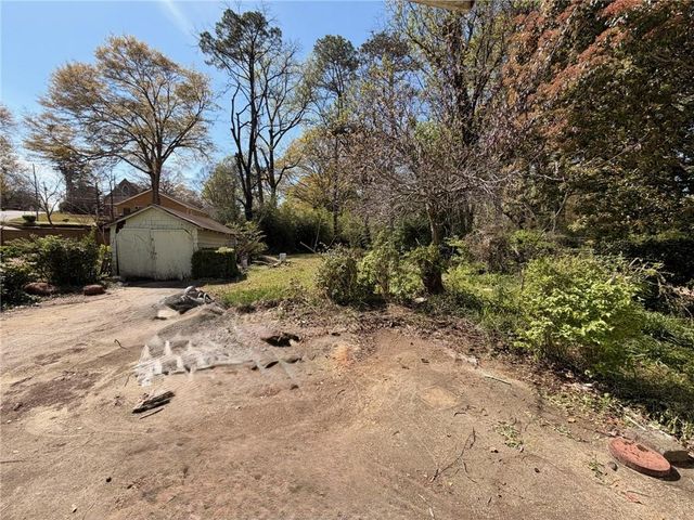 2519 Sylvan Road, East Point, GA 30344