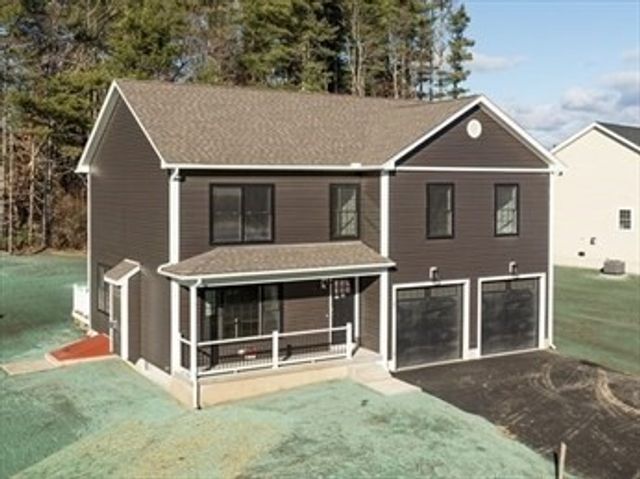 23 High Bluff, Belchertown, MA 01007