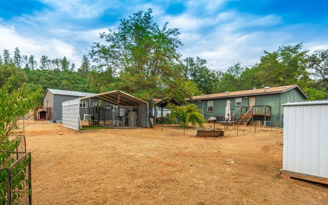 18000 W Clinton Rd, Jackson, CA 95642