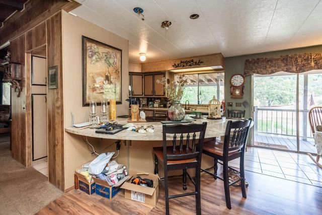 18000 W Clinton Rd, Jackson, CA 95642