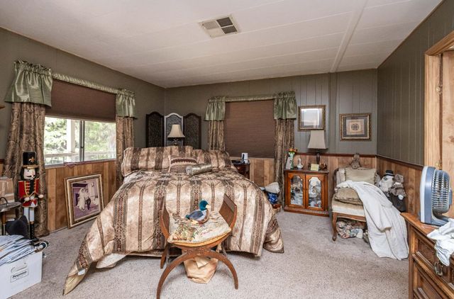 18000 W Clinton Rd, Jackson, CA 95642