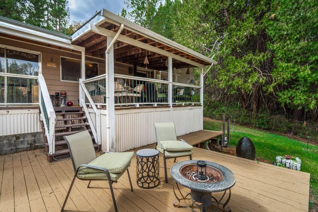 18000 W Clinton Rd, Jackson, CA 95642